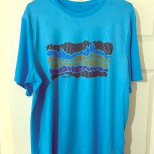 Patagonia Large short sleeve